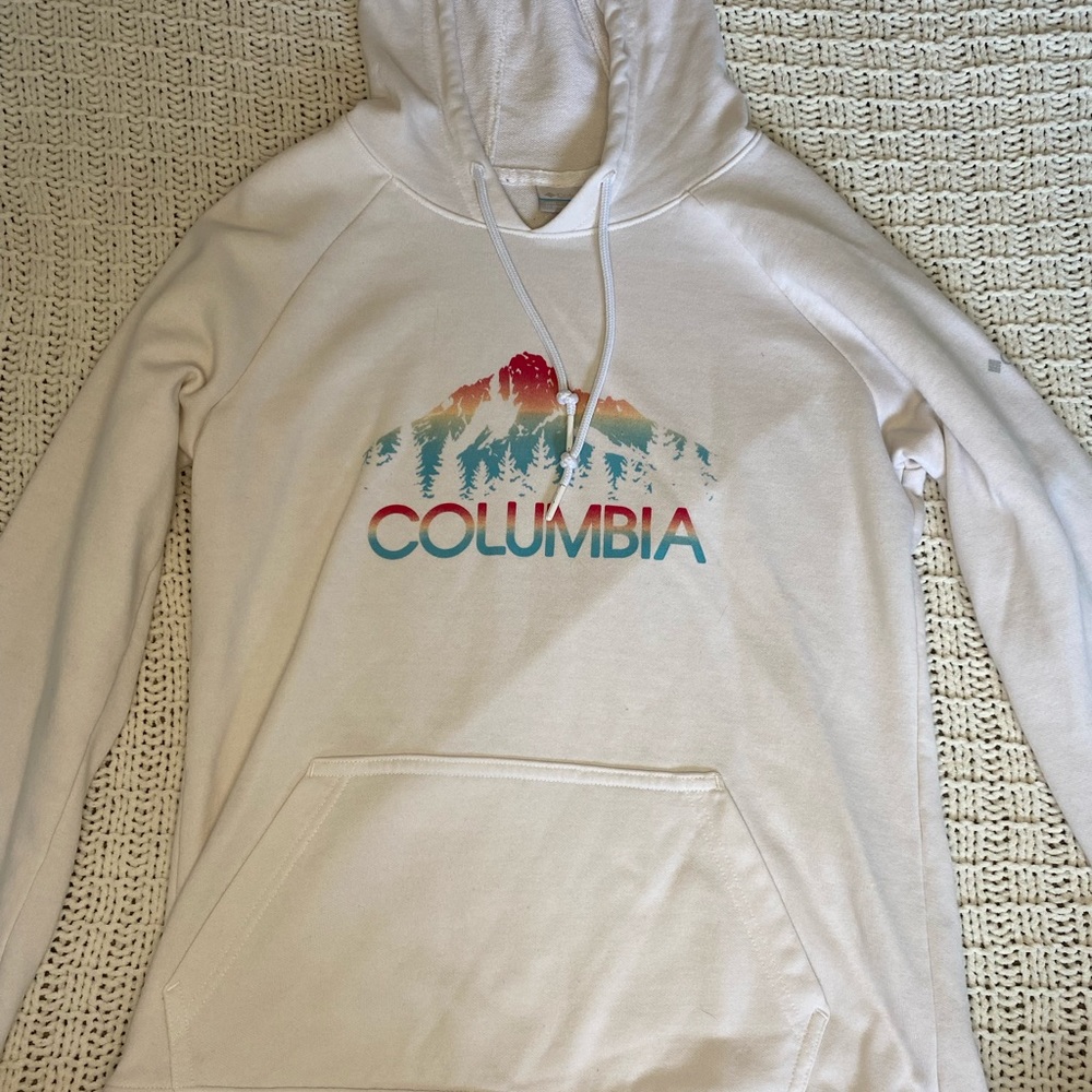 white columbia sweatshirt